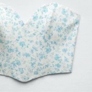 Zara Blue Floral Crop Top